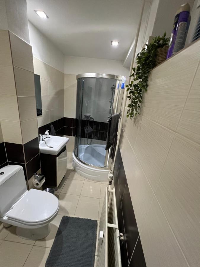 Apartman Zuzana ลิฟตอฟสกีมิคูลาช ภายนอก รูปภาพ